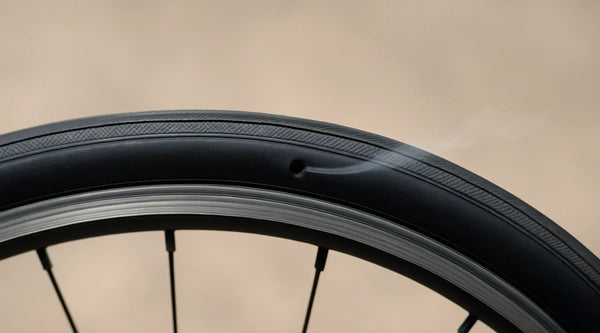 Derfor holder nogle dæk længere – selv på samme cykel