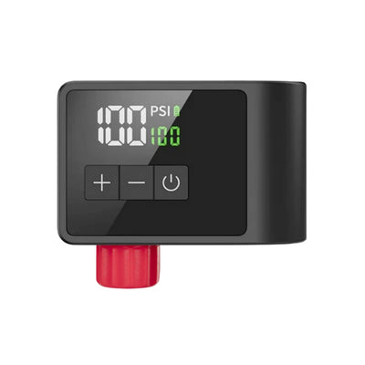 Bikeair elektrisk cykelpumpe med LED-display og rød ventiladapter monteret til præcis og fleksibel oppumpning.