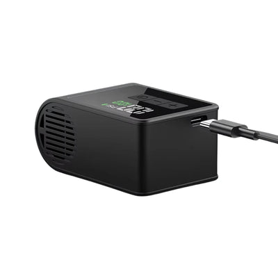 Bikeair elektrisk cykelpumpe med digitalt display vises under opladning via USB-C kabel til genopladeligt batteri.