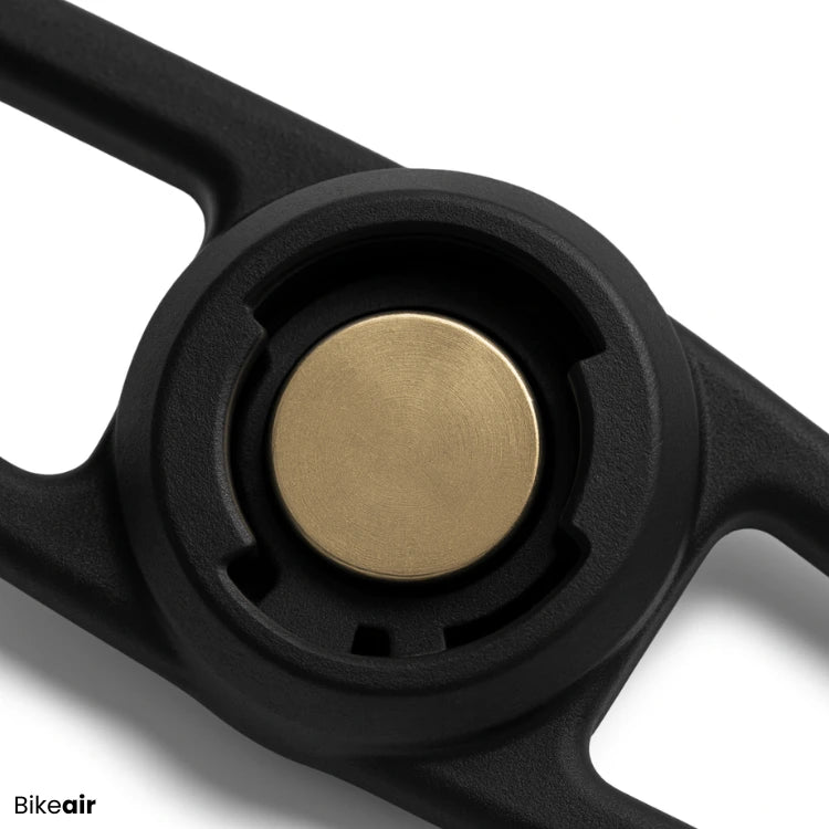 Nærbillede af Bikeair lysstrop med guldcenter – ekstra gummistrop til Bikeair Mini Lights.